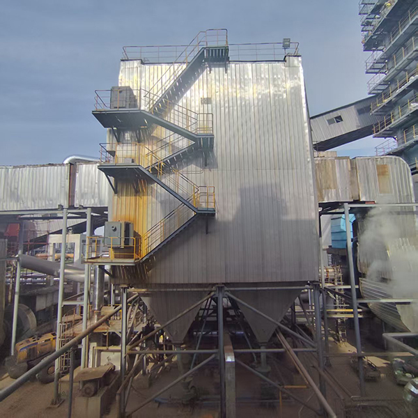 电袋西藏除尘器工程案例： 130T/h锅炉配套电袋西藏除尘器