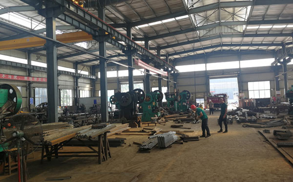 工厂必看：布袋西藏除尘器选型标准与效率优化指南